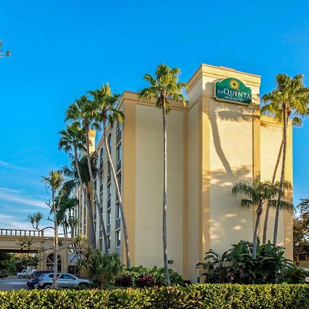 La Quinta By Wyndham West Palm Beach Airport Hotel Exterior photo